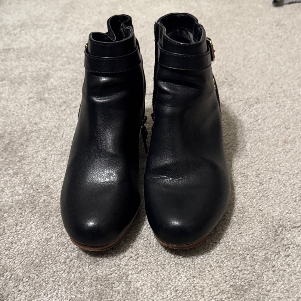 Dr. Scholl’s Black Ankle Boots